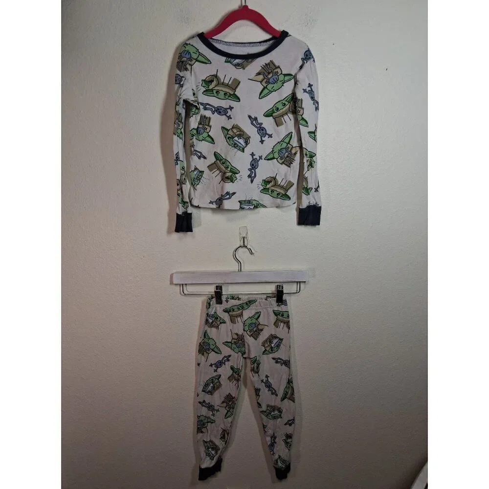 Star Wars Baby Yoda Mandalorian Pajama Set 2 Piece Cotton Unisex Size 6